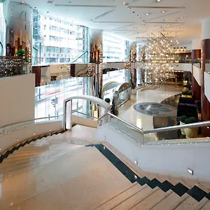 4* Szálloda B P International
