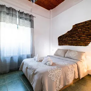 https://la-casa-del-sacristn.es-andalucia.com