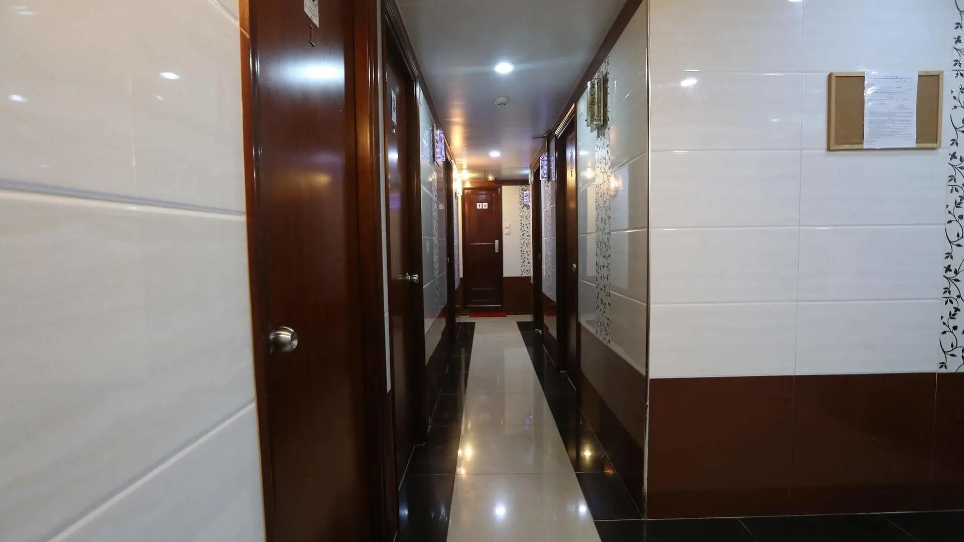 Temple Street Hotel Hong Kong